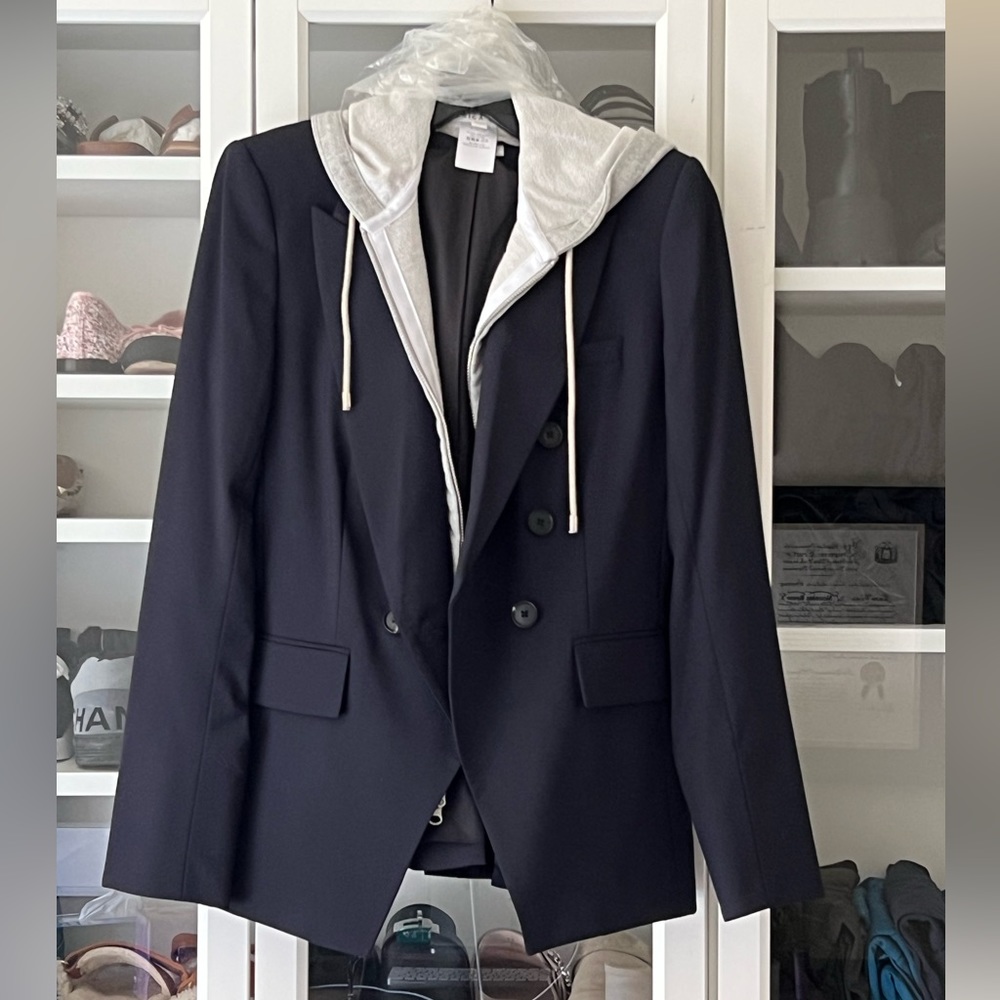 Veronica Beard Lonny Dickey Jacket Navy Size 6 and Grey Hoodie Dickey worn once